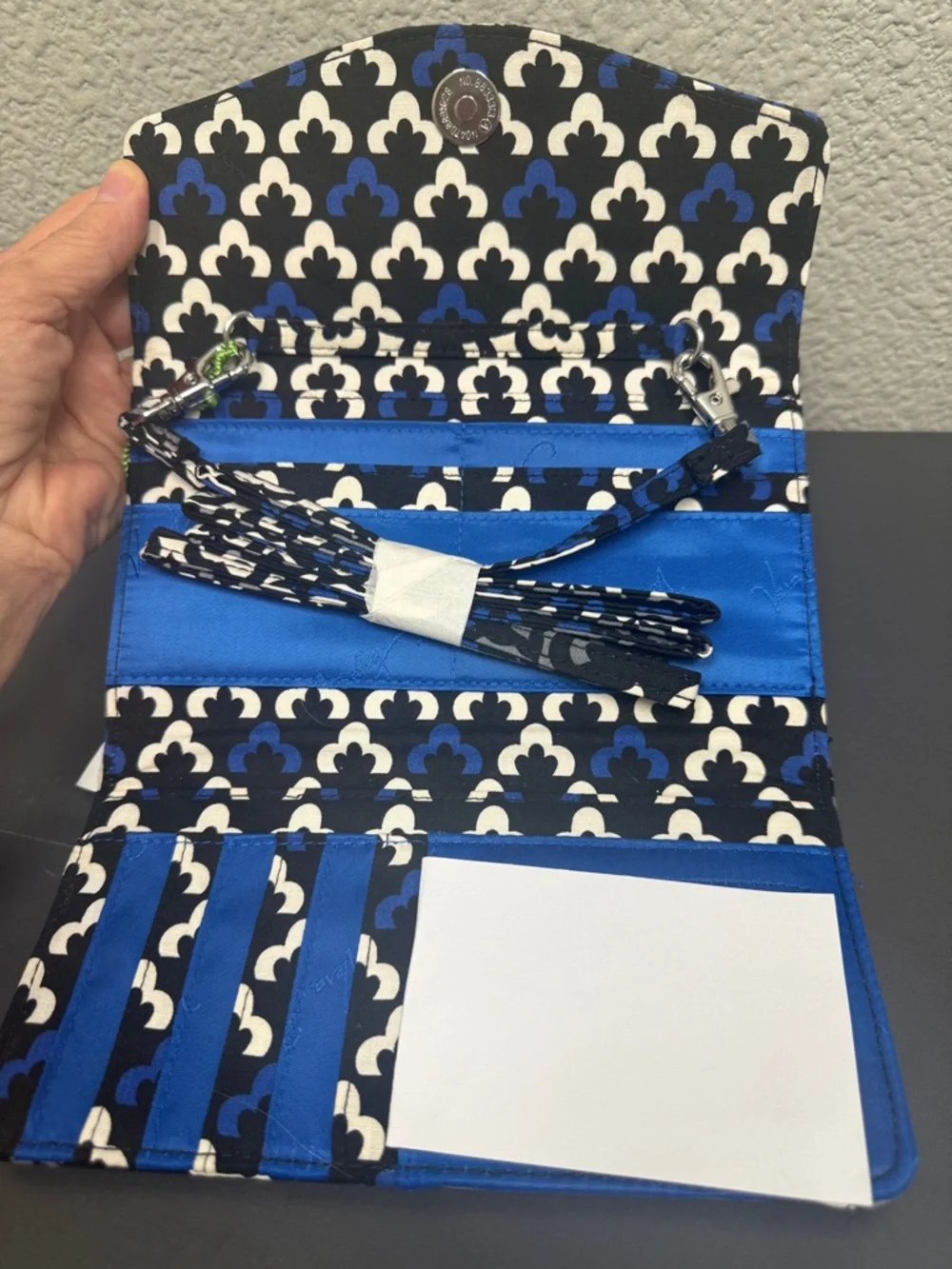 Vera Bradley Blue & Black Canterberry Cobalt Patterned Quilted Crossbody Clutch